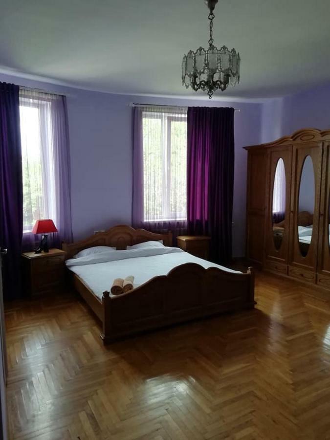 Mini Hotel Jtm Chernivtsi Luaran gambar